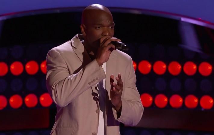 Jeremy Gaynor performing "Superstar" on The Voice 2015 Blind Audition