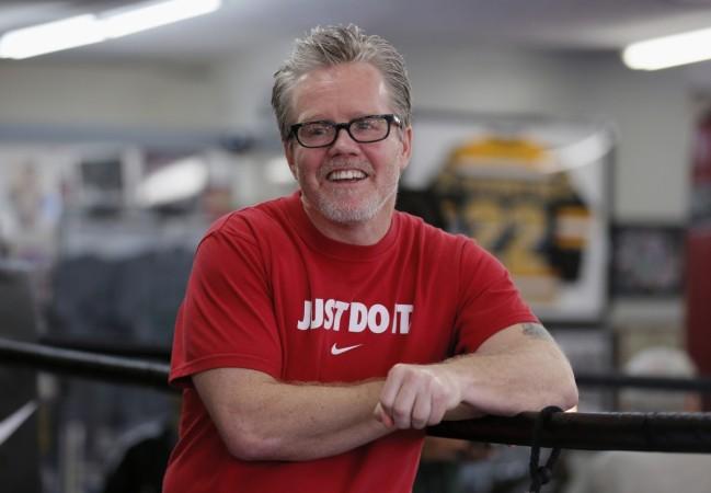 Freddie Roach believes if Mayweather sits on the ropes, Pacquiao can outscore him Freddie Roachre