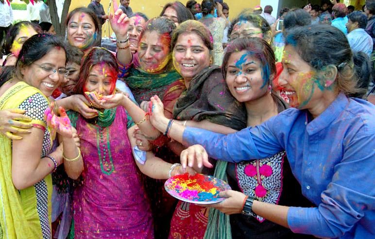 herbal holi colours in ahmedabad