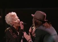 Paul Pfau and Meghan Linsey perform
