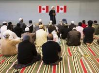 Canadian Imams and Muslim scholars have issued a 'fatwa' against the Islamic State group condemning the jihadist group's activities.