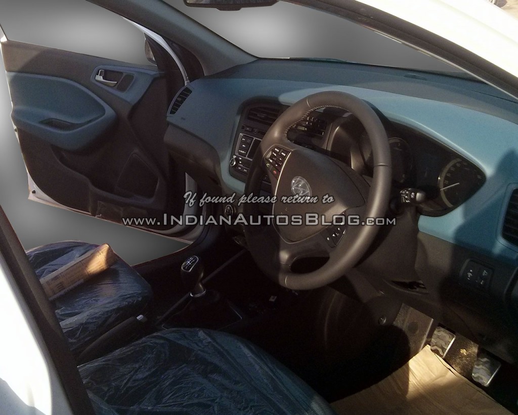 Hyundai i20 Active Interior Fully Revealed in Latest Spy Shots, Launch on 17 March; All You Need to Know [PHOTOS]