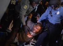 videos-show-people-running-for-cover-after-ferguson-police-officers-shooting