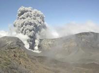 costa-rica-volcano-spews-ash-in-most-powerful-eruption-in-20-years