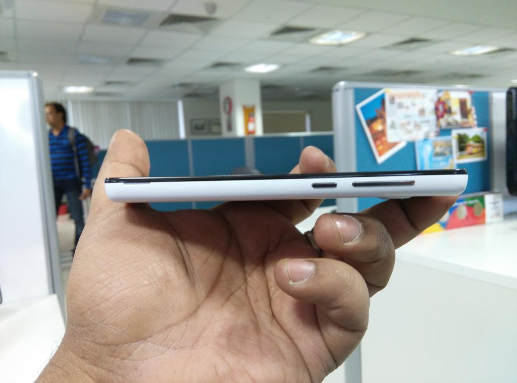 Xiaomi Redmi 2 buttons