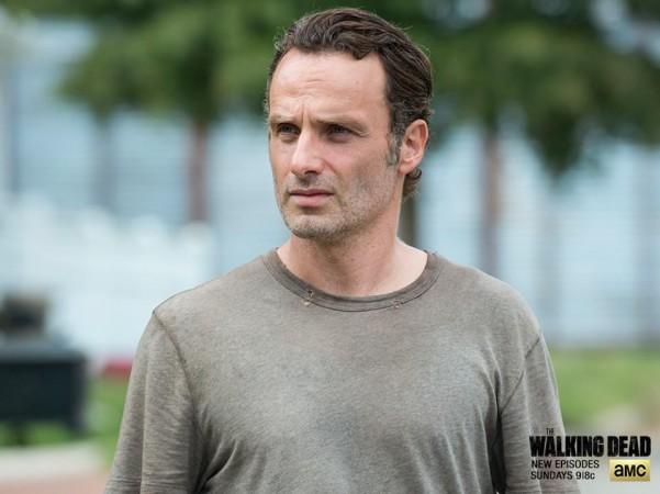 The Walking Dead Season 6 Long Sleeve T-Shirt