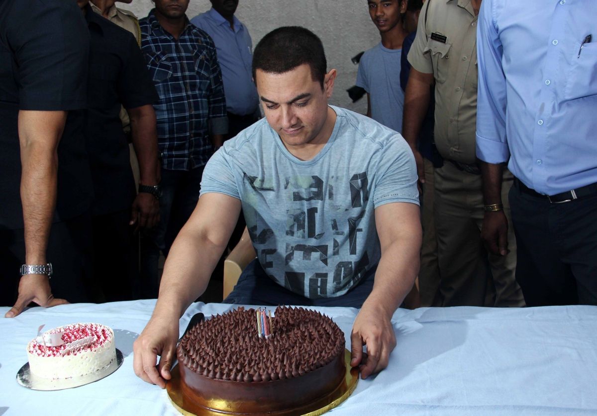 Aamir Khan celebrates his 50th birthday
