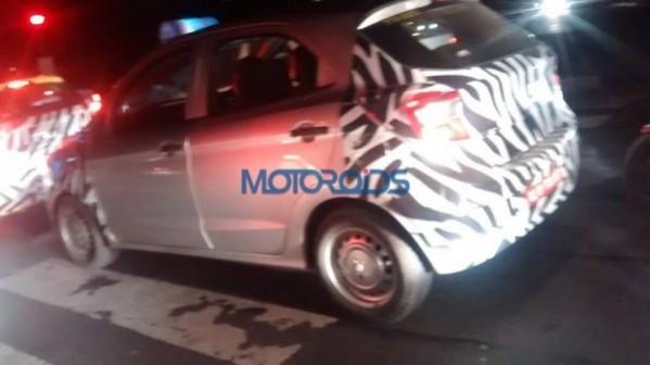 2015 Ford Figo Hatchback Returns in Fresh Spy Shots Ahead of April Launch 2015 Ford Figo Hatchback Returns in Fresh Spy Shots Ahead of April Launch