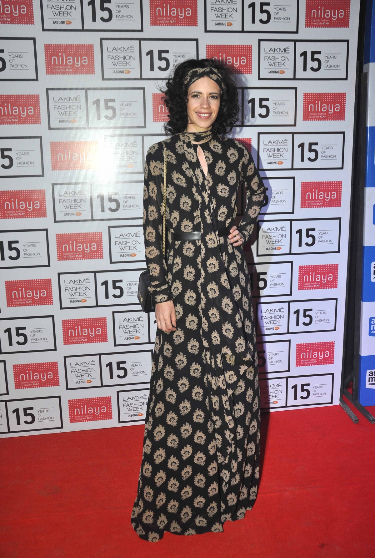 Lakme Fashion Week 2015: Kalki Koechlin Lakme Fashion Week 2015: Deepika, Kajol, Sridevi Attend Sabyasachi Mukherjee's Opening Show