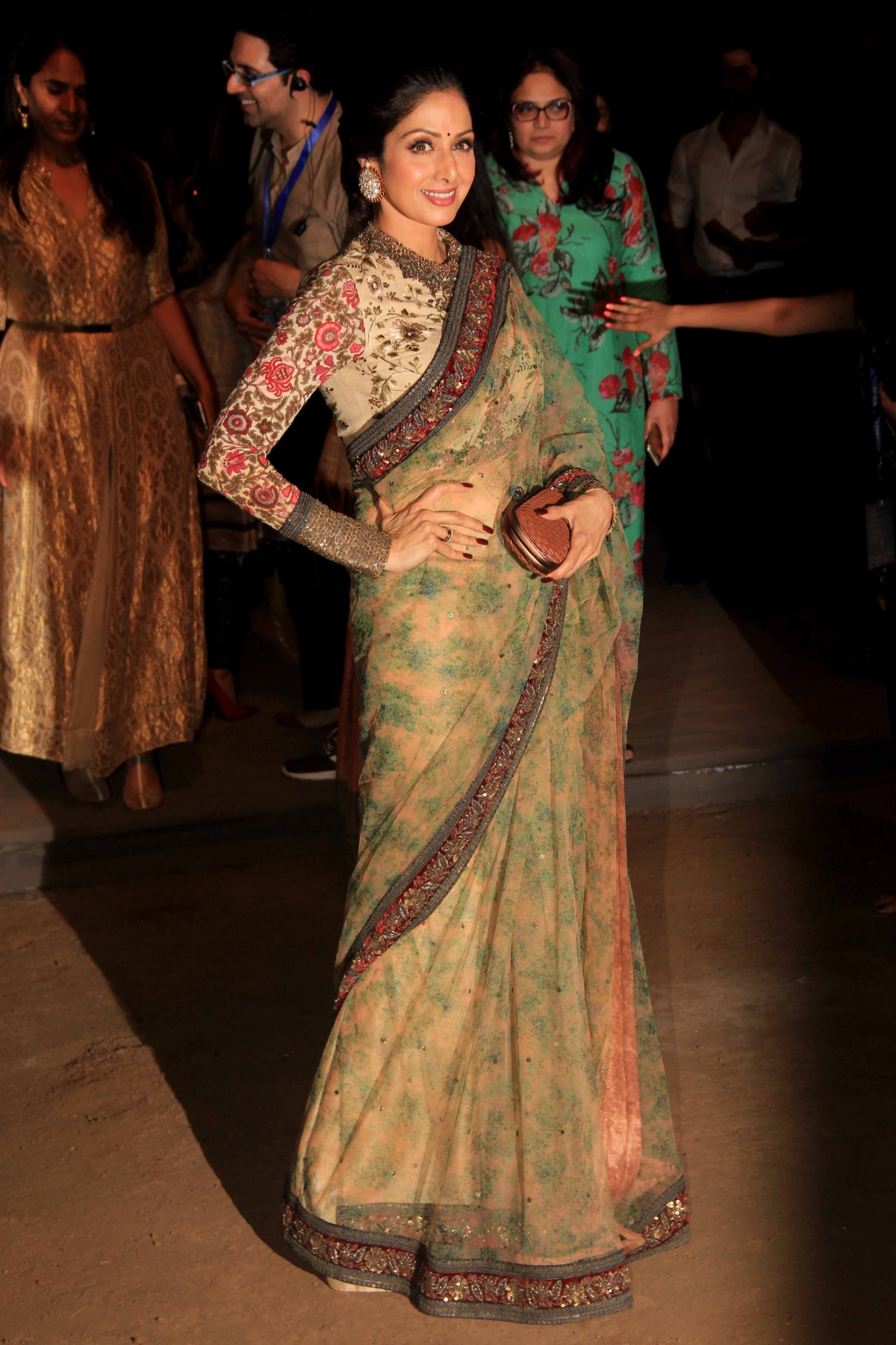 Lakme Fashion Week 2015: Sridevi Lakme Fashion Week 2015: Deepika, Kajol, Sridevi Attend Sabyasachi Mukherjee's Opening Show