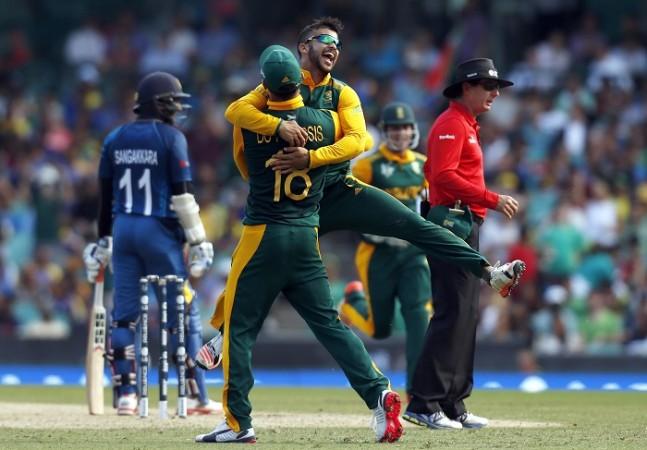 JP Duminy celebrates with Faf Du Plessis after dismissing Angelo Mathews JP Duminy Faf Du Plessis South Africa Sri Lanka ICC Cricket World Cup 2015