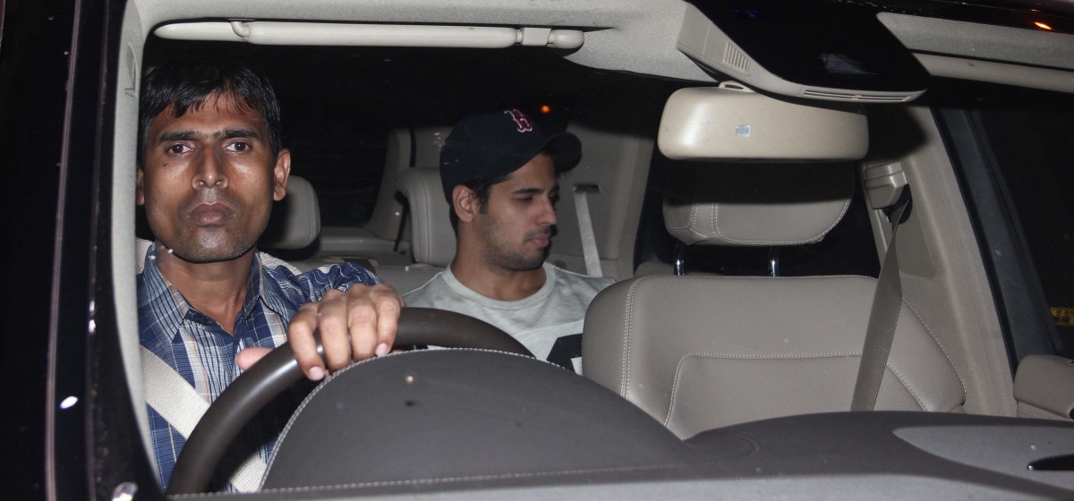 Bollywood Lovebirds Alia Bhatt and Sidharth Malhotra Go Out For A Movie Date