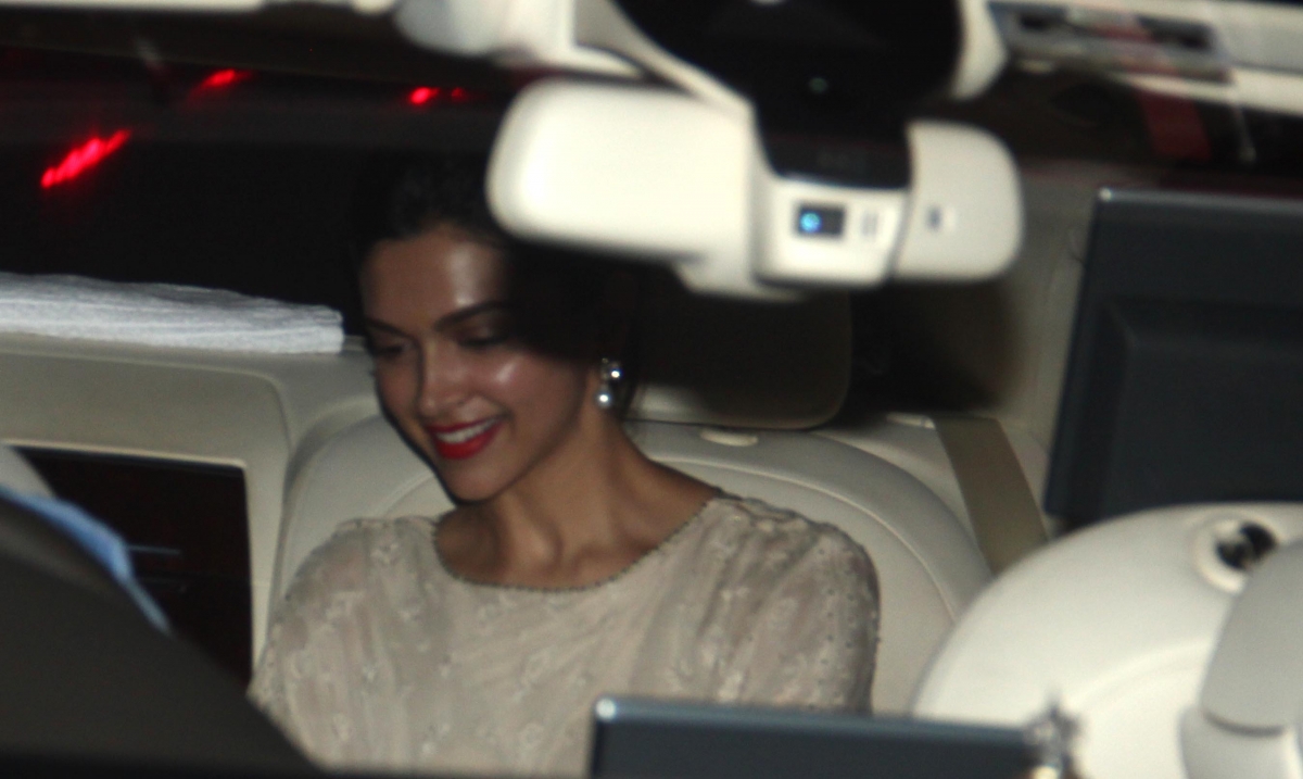 Lovebirds Deepika – Ranveer Spotted Together at Karim Morani's Birthday Bash