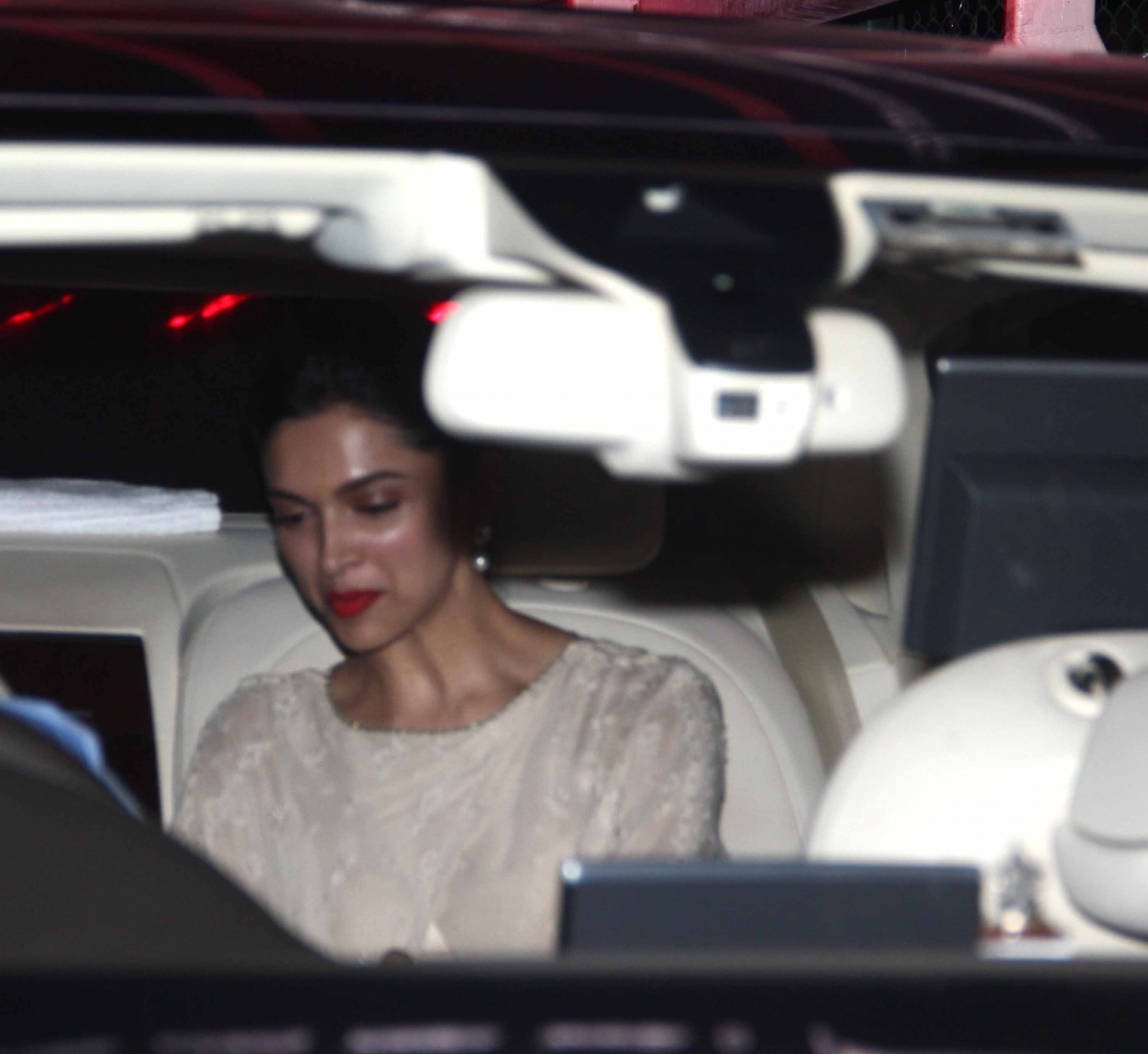 Lovebirds Deepika – Ranveer Spotted Together at Karim Morani's Birthday Bash