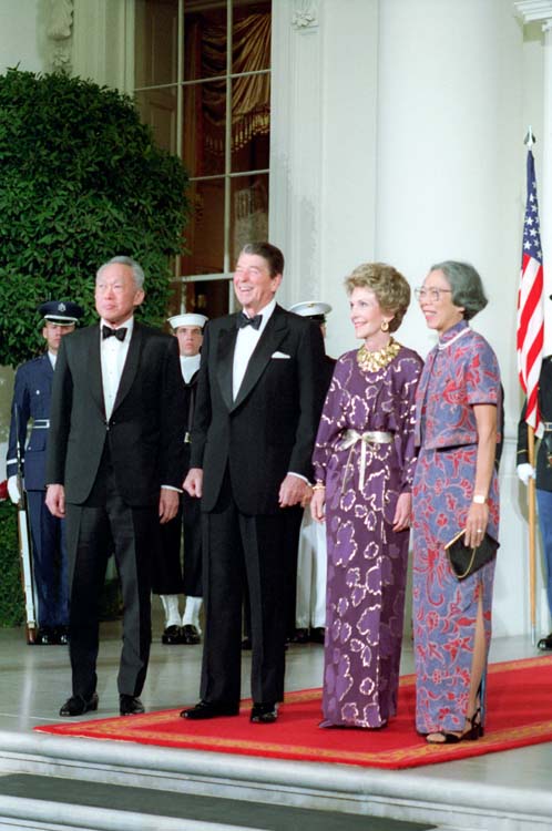 Lee Kuan Yew and his wife with Ronald Reagan, the US president, and his wife on 8 October 1985