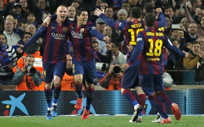 Luis Suarez celebrates his goal during Barcelona's Clasico clash against Real Madrid at Camp Nou Luis Suarez