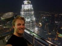 nico-rosberg-runs-more-than-2000-steps-up-petronas-towers