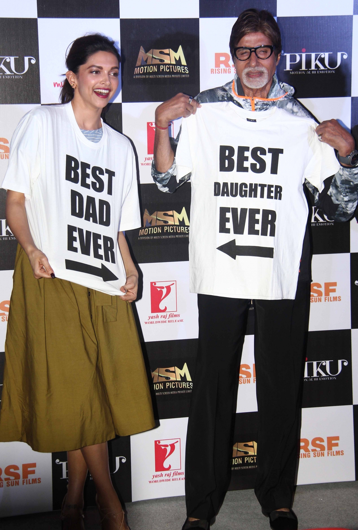 'Piku': Deepika Padukone, Amitabh Bachchan Attend Trailer Launch 'Piku': Deepika Padukone, Amitabh Bachchan, Irrfan Khan Attend Trailer Launch