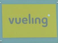 vueling-airbus-a320-makes-emergency-landing-in-barcelona