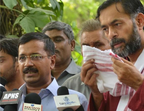 Yadav, Kejriwal