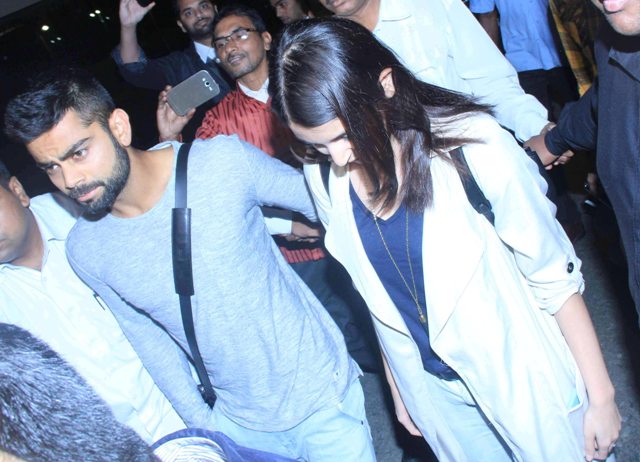 Virat Kohli and Anuskha Sharma spotted in Mumbai