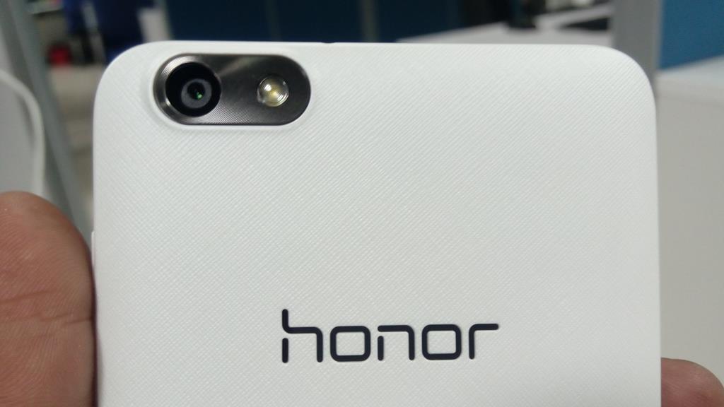 Huawei Honor 4X First Impression Review: Redmi Note and Yureka ...