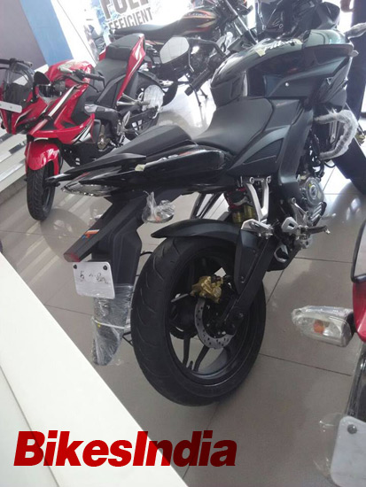 Bajaj Pulsar 200 AS Reaches Dealerships