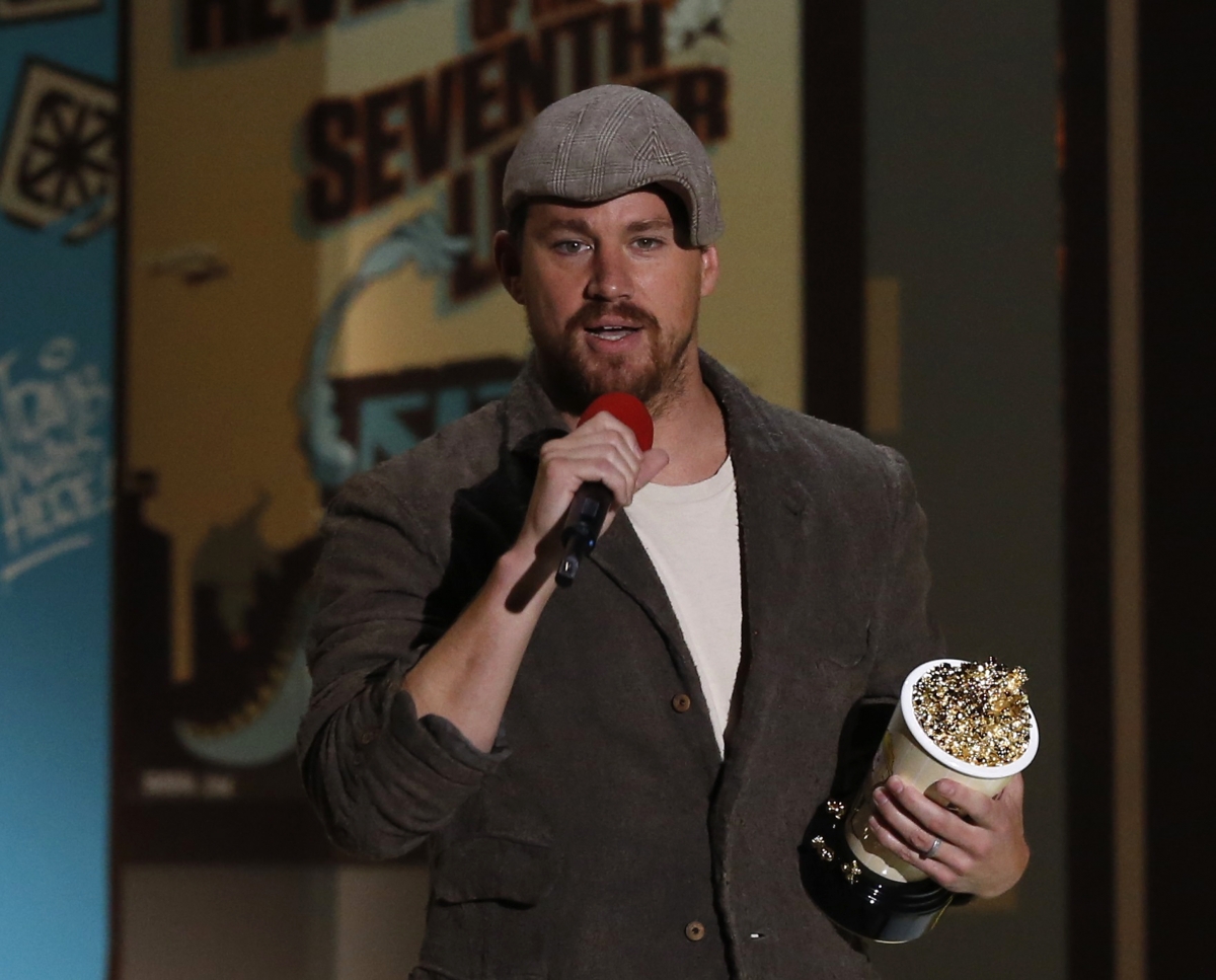 Channing Tatum accepts Best Male Performance Award Channing Tatum accepts Best Male Performance Award