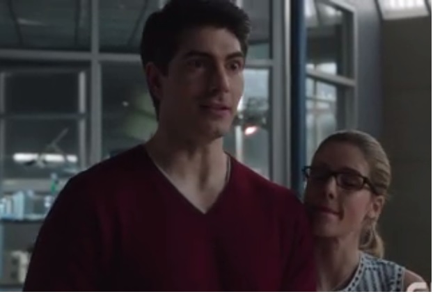 Felicity and Ray are in Central City for episode 18 of The Flash