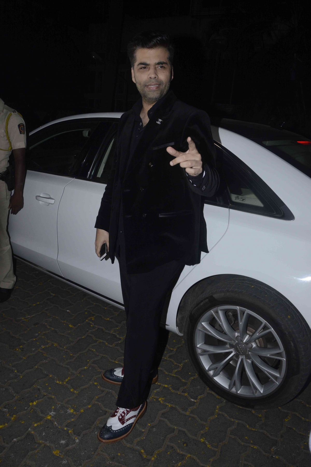 Karan Johar Attends Anil Kapoor's 'Dil Dhadakne Do' Bash Priyanka Chopra, Arjun Kapoor and Other Celebs Attend Anil Kapoor's 'Dil Dhadakne Do' Bash