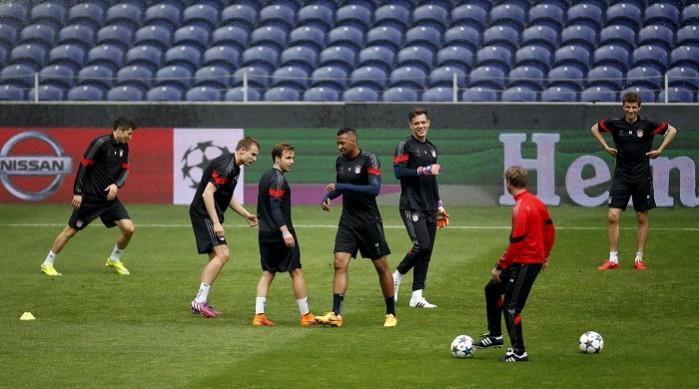 Bayern Munich players attend a training session at Dragao stadium ahead of their Champions League quarter-final first leg match against Porto on Wednesday. Porto vs Bayern Munich