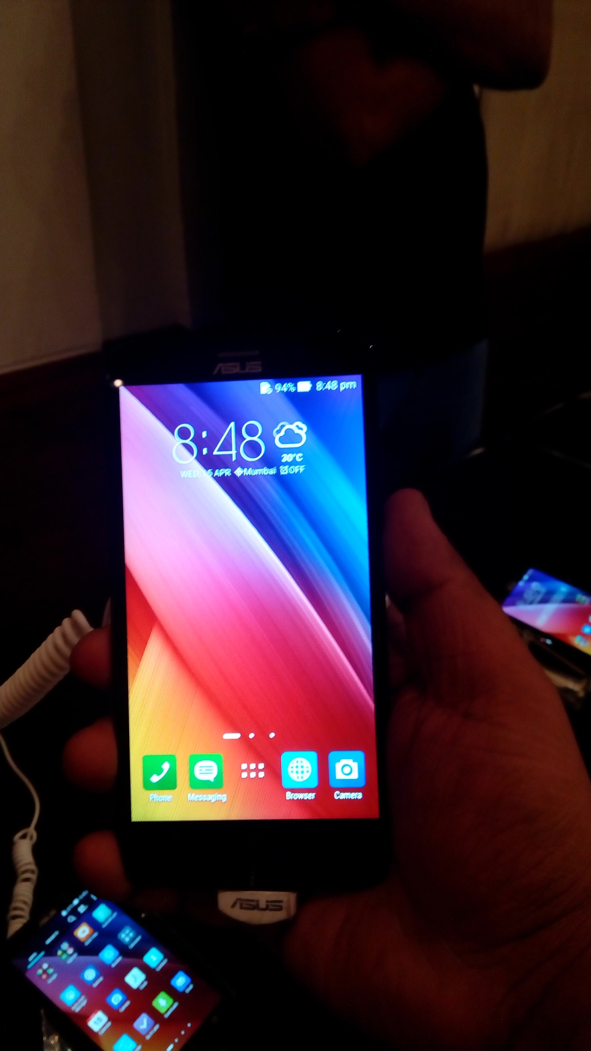 Asus Zenfone 2 mid-range model