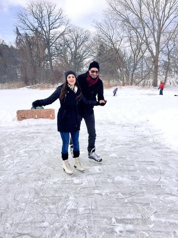 Hrithik Roshan, Sunny Leone, Shah Rukh Khan and Other Celebs' Holiday Pictures