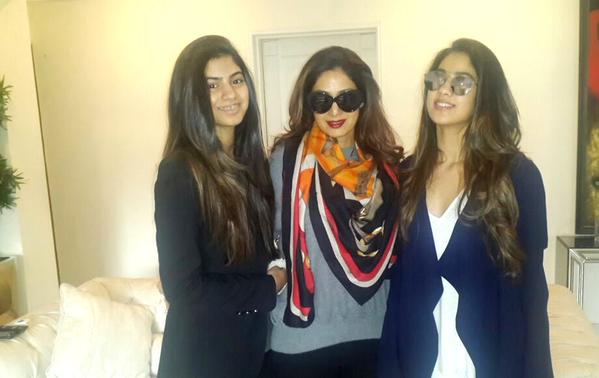 Hrithik Roshan, Sunny Leone, Shah Rukh Khan and Other Celebs' Holiday Pictures