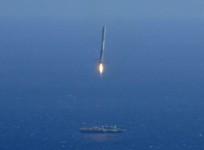 spacex-rocket-explodes-on-impact-after-landing-attempt