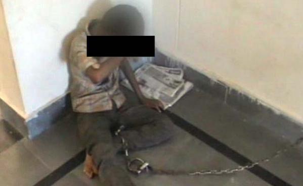 Boy kept chained in a police station in Andhra Pradesh Boy kept chained in a police station in Andhra Pradesh