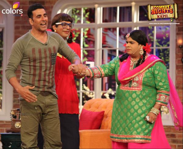 'Gabbar Is Back' Actors Akshay Kumar, Shruti Haasan Arrive At 'Comedy Nights With Kapil'