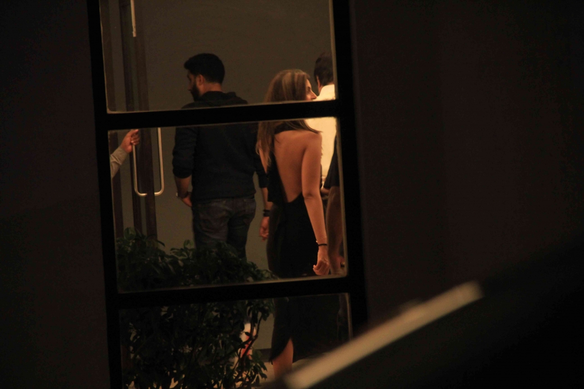 Karan Johar throws party at his residence Alia Bhatt, Sidharth Malhotra, Anushka Sharma and Other B-Town Celebs Attend Karan Johar's Party