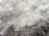 Nepal earthquake: Dramatic video of Mount Everest avalanche emerges