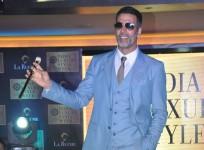 Akshay Kumar Walks The Ramp at The India Luxury Style Week 2015