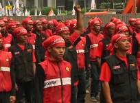 indonesia-thousands-of-200-a-week-workers-call-for-higher-pay