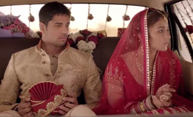 Aia Bhatt and Sidharth Malhotra as newly married couple