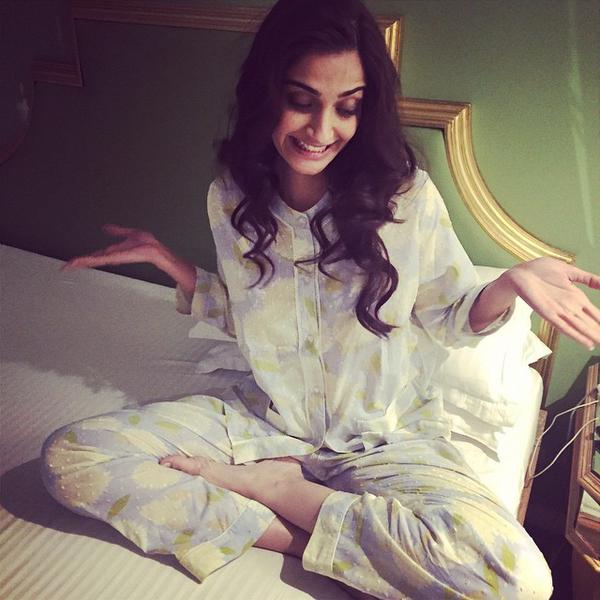 Sidharth Malhotra, Alia Bhatt, Shahid Kapoor and Other Celebs' Out Of Bed Look