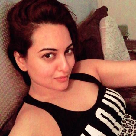 Sonakshi Sinha Sidharth Malhotra, Alia Bhatt, Shahid Kapoor and Other Celebs' Out Of Bed Look
