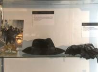 george-harrisons-guitar-and-michael-jacksons-glove-up-for-auction