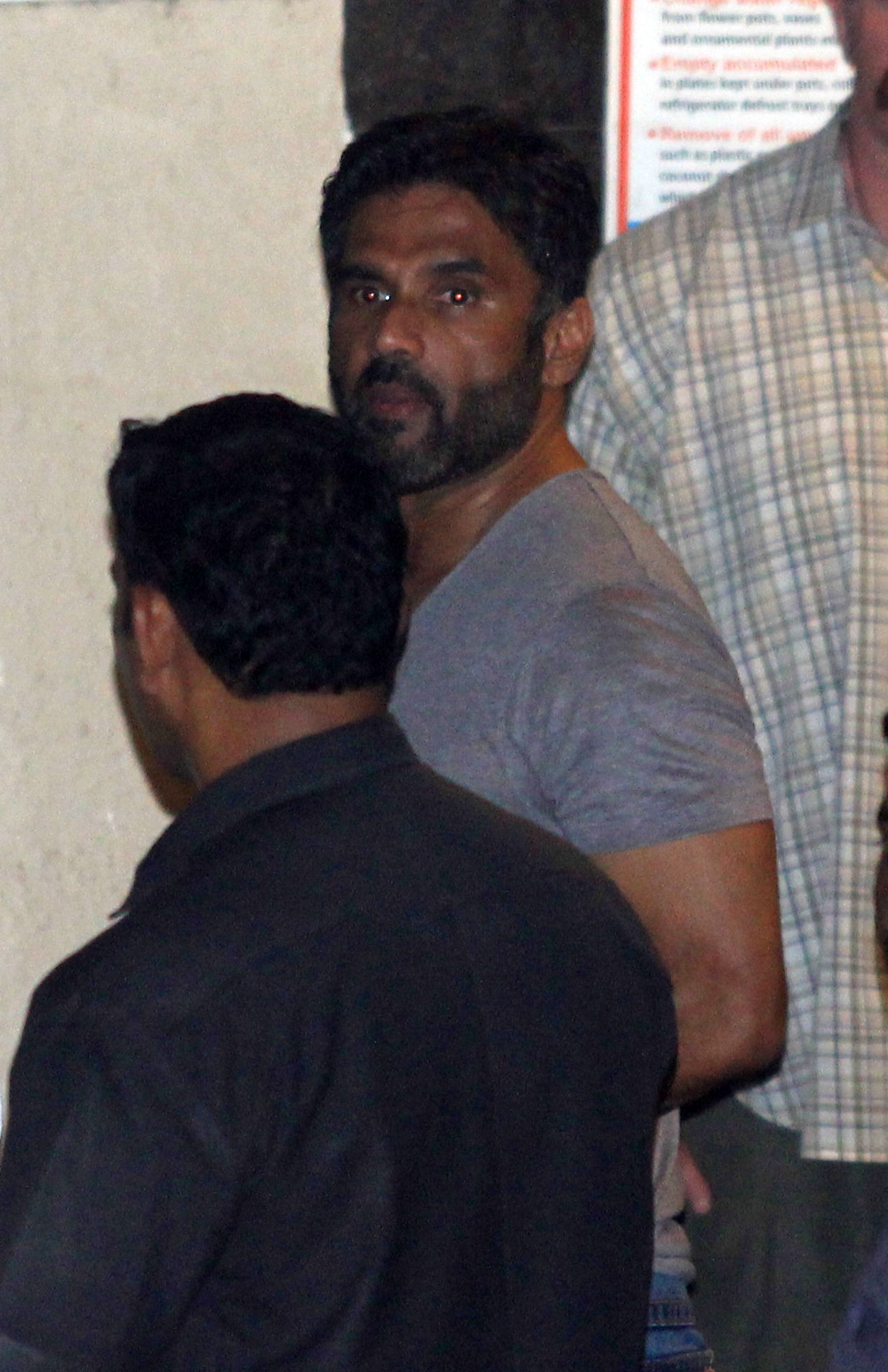 Kareena Kapoor Khan, Varun Dhawan, Hrithik Roshan and Other Celebs Visit Salman Khan's Residence