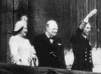 ve-day-70th-anniversary-historic-archive-footage-of-the-celebrations-at-buckingham-palace