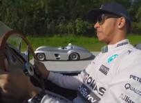 f1-lewis-hamilton-and-veteran-sir-stirling-moss-race-at-monza