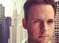 Patrick Adams suited up for season 5