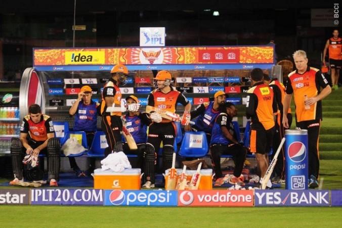 SRH will want to continue their winning momentum when they host KXIP in their IPL 2015 match Shikhar Dhawan David Warner Tom Moody SRH